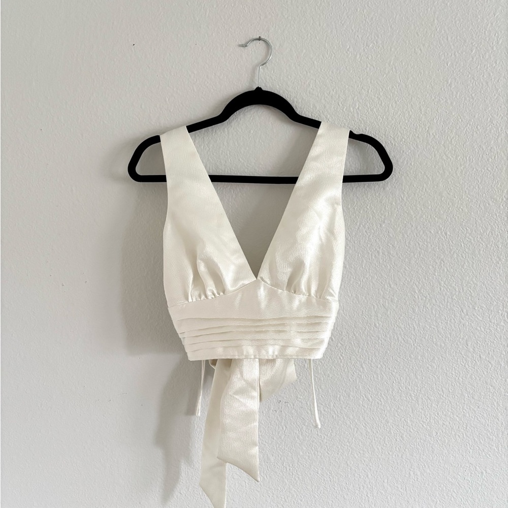 Forever 21 Cream V-Neck, Tie-Back Tank Top